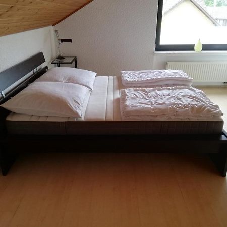 Ferienwohnung / Monteurswohnung In Ruhiger Waldlage Borghees Buitenkant foto